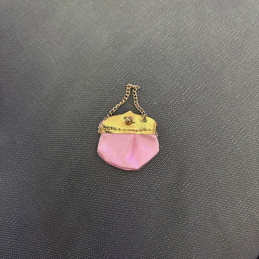 Barbie Vintage Pink Premiere‎ #1596 JC Penney Exclusive Pink Satin Purse